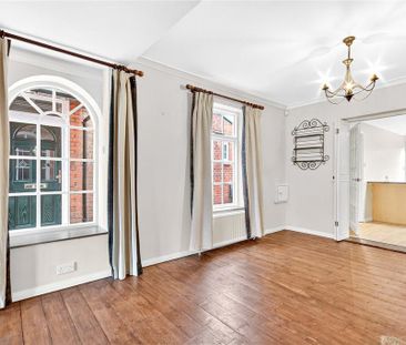2 bedroom semi-detached house to rent - Photo 4