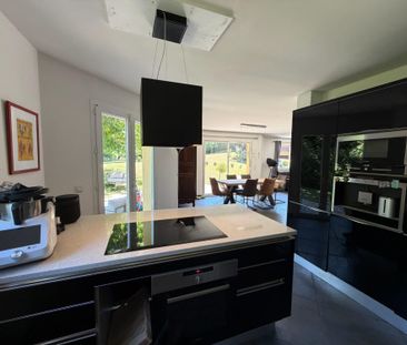 Location Maison 5 pièces 136m² BONS EN CHABLAIS 74890 - Photo 5