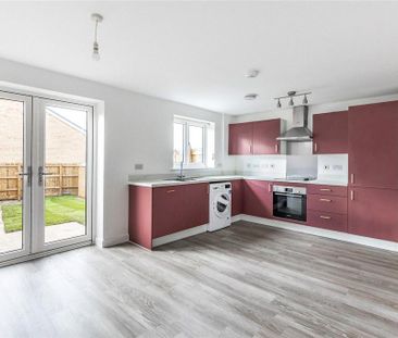 3 bedroom semi-detached house to rent - Photo 2