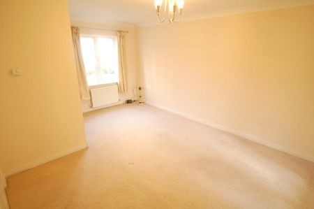 3 bedroom semi-detached house to rent - Photo 2