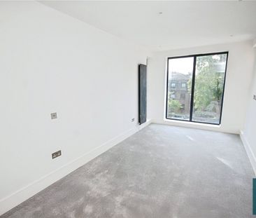 Woodside Grange Road, N12, Woodside Park - Photo 3