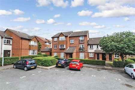 Knowles Close, West Drayton, UB7 - Photo 3