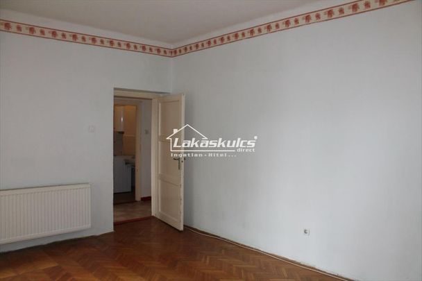 Kiadó átlagos állapotú lakás - Tatabánya - Photo 1