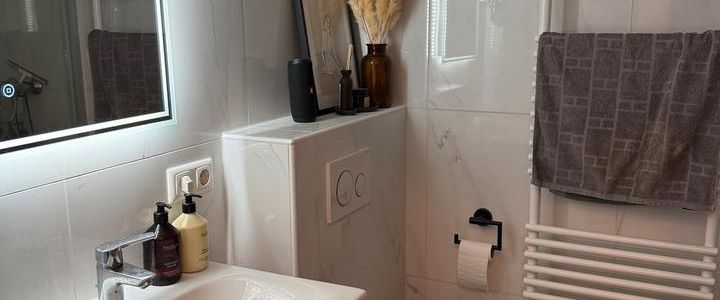 Vollmöblierte Wohnung in zentraler Lage (Neuhausen) zu vermieten - Photo 1