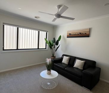 Spacious, Modern Living in a Quiet Location - Photo 3