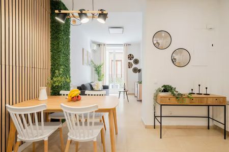 Calle de las Infantas, Madrid, Community of Madrid 28004 - Photo 3