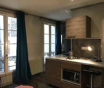 Appartement 2 pièces meublé de 28m² à Paris - 950€ C.C. - Photo 3