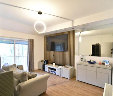 3 bedroom apartment to rent - Photo 1