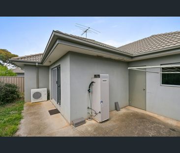 18/20-24 Palmerston Street, Melton, Vic 3337 - Photo 5