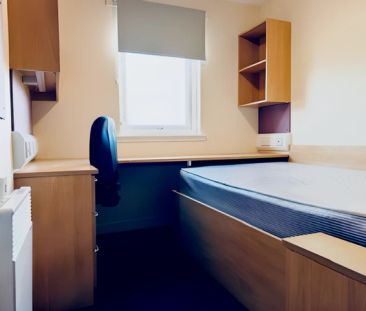 4 Bed Ensuite - Photo 5