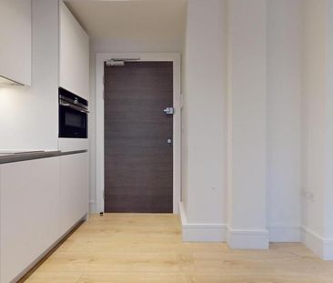 Studio to rent - Photo 5