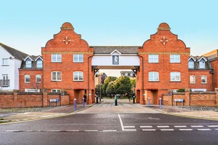 Kensington, Eastbourne | Four-Bedroom House - Photo 4