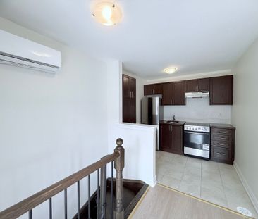 For Lease - 261 William Forster Road Unit# Coach House, Markham, On... - Photo 5