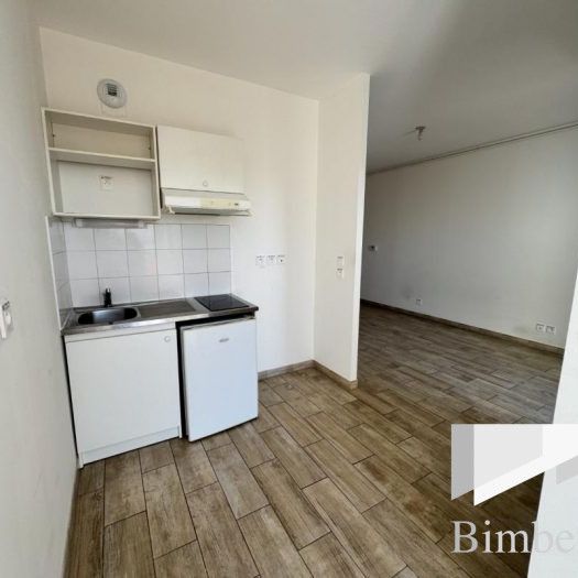 Appartement à louer, 1 pièce - Orléans 45000 - Photo 1