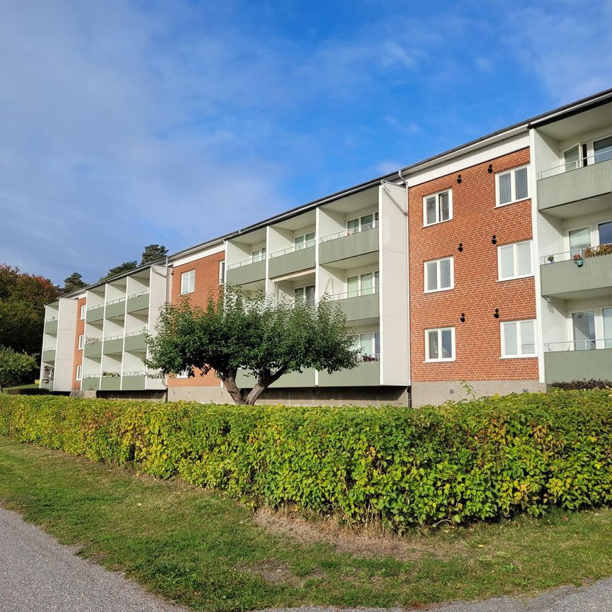 Skolvägen, Vagnhärad - Photo 1