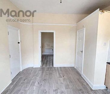 Burges Road, East Ham, E6 - Photo 4