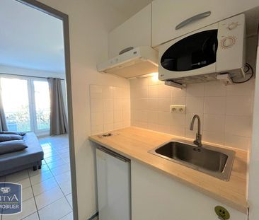 Location Appartement 1 pièce 20m² AVIGNON 84000 - Photo 3