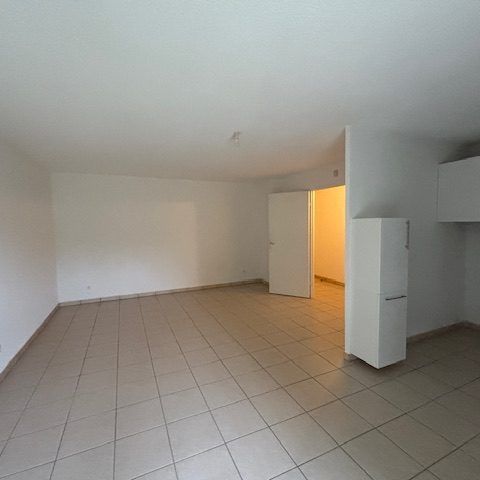 Location Appartement 3 pièces 62m² LES SABLES D’OLONNE 85340 - Photo 1