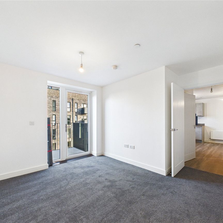 Wharf Road, Chelmsford, Essex, CM2 6JH - Photo 1