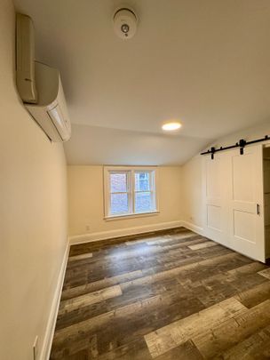 For Lease - 19 Cambridge Street, Kawartha Lakes, Ontario - Photo 1