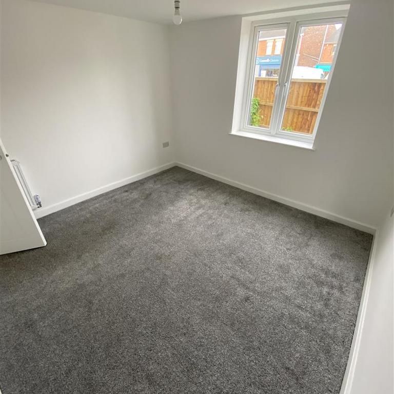 1 bedroom property to rent - Photo 1