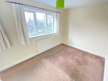 2 bedroom semi-detached house to rent - Photo 4