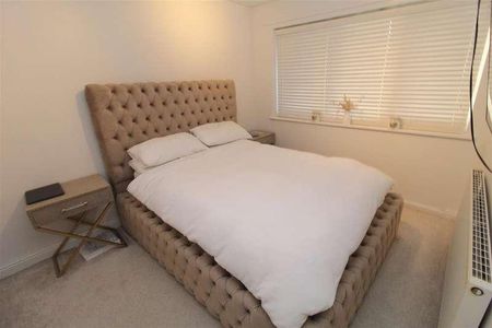 Pool Hey, Stockbridge Village, Liverpool, L28 - Photo 4