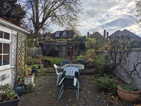 2 bedroom semi-detached house to rent - Photo 3