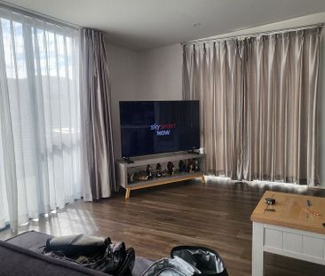 MODERN AND WARM - Photo 5