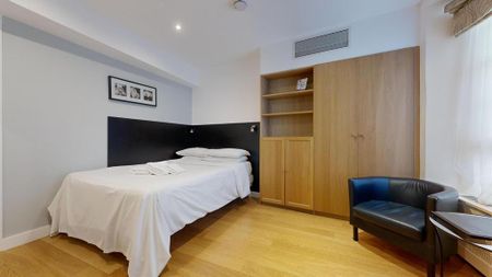 Studio to rent - Photo 2