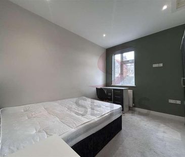 Glenfield Road, Leicester, LE3 - Photo 3