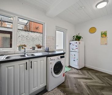 142 Greenville Road, Belfast, BT5 5JY - Photo 5