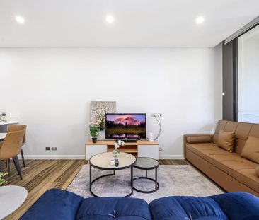 Fully furnished 2-Bedroom Apartment in the Heart of Rosebery - Photo 4