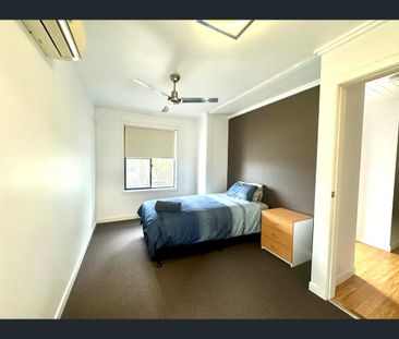 2/37 UTAH Drive, Moranbah, Qld 4744 - Photo 1