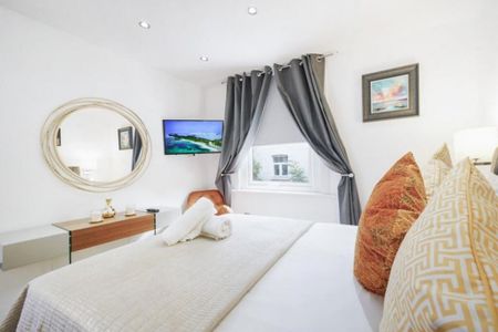 1 bedroom property to rent - Photo 5