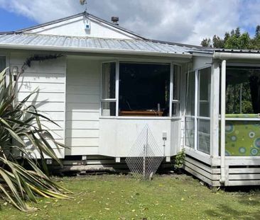 Three Bedroom Home - Photo 2