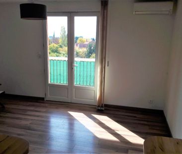 CARPENTRAS : appartement F2 (37 m²) en location - Photo 1