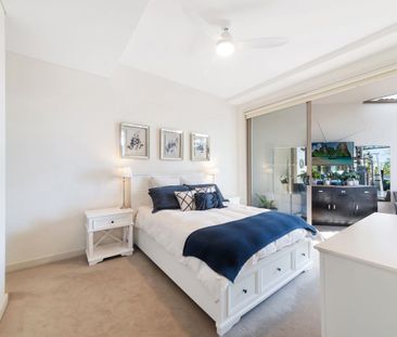 Oversized 2-Bedroom Apartment in the Heart of Seaforth - Photo 4