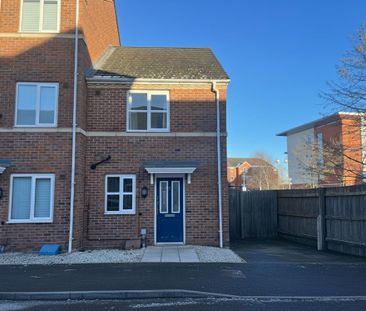 2 bedroom terraced house to rent - Photo 1