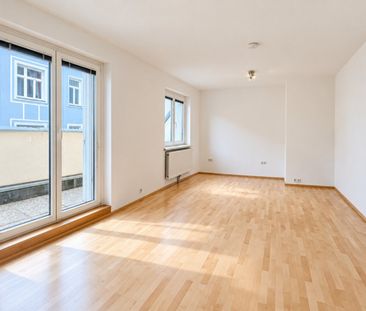 Helle Stadtwohnung mit Terrasse - Photo 1