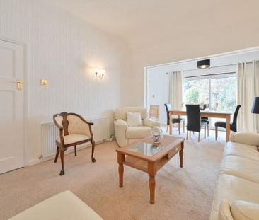 3 bedroom detached bungalow to rent - Photo 1