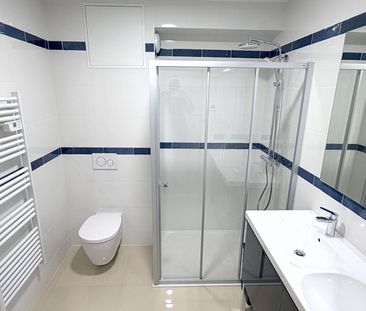 Location Appartement 3 pièces 68m² - Photo 3