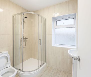 6 bedroom semi-detached house to rent - Photo 3