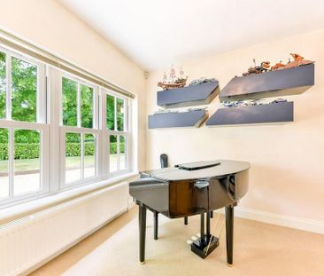 6 bedroom detached house to rent - Photo 1