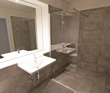 Sensationeller Familientraum im Erstbezug mit großer Terrasse, hoch... - Foto 1