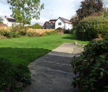 4 bedroom detached house to rent - Photo 3