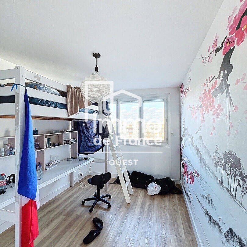 Location appartement 5 pièces 100.43 m² à Laval (53000) - Photo 1