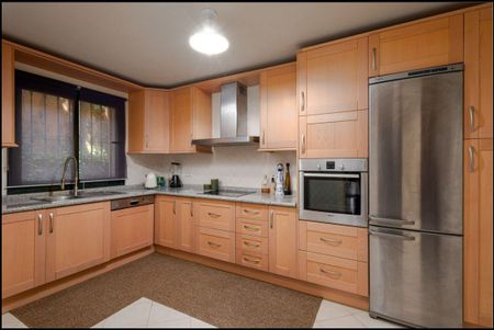 Alquiler Apartamento en Monte Halcones, Benahavís - Photo 2