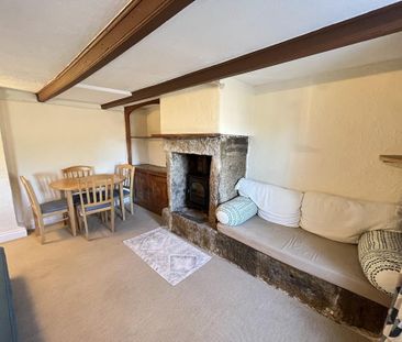 2 bedroom terraced house to rent - Photo 2