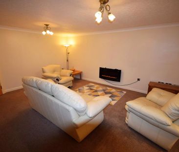 2 bedroom flat to rent - Photo 5